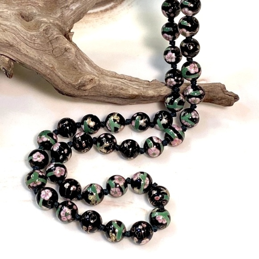VTG Hand-Knotted Black Cloisonné Bead Necklace 26”